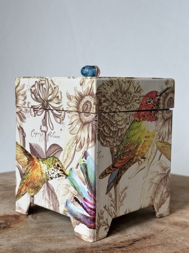 Pier 1 Imports Cardboard Hummingbirds / Flowers Trinket Box W/ Lid & Glass Bead - Picture 1 of 12