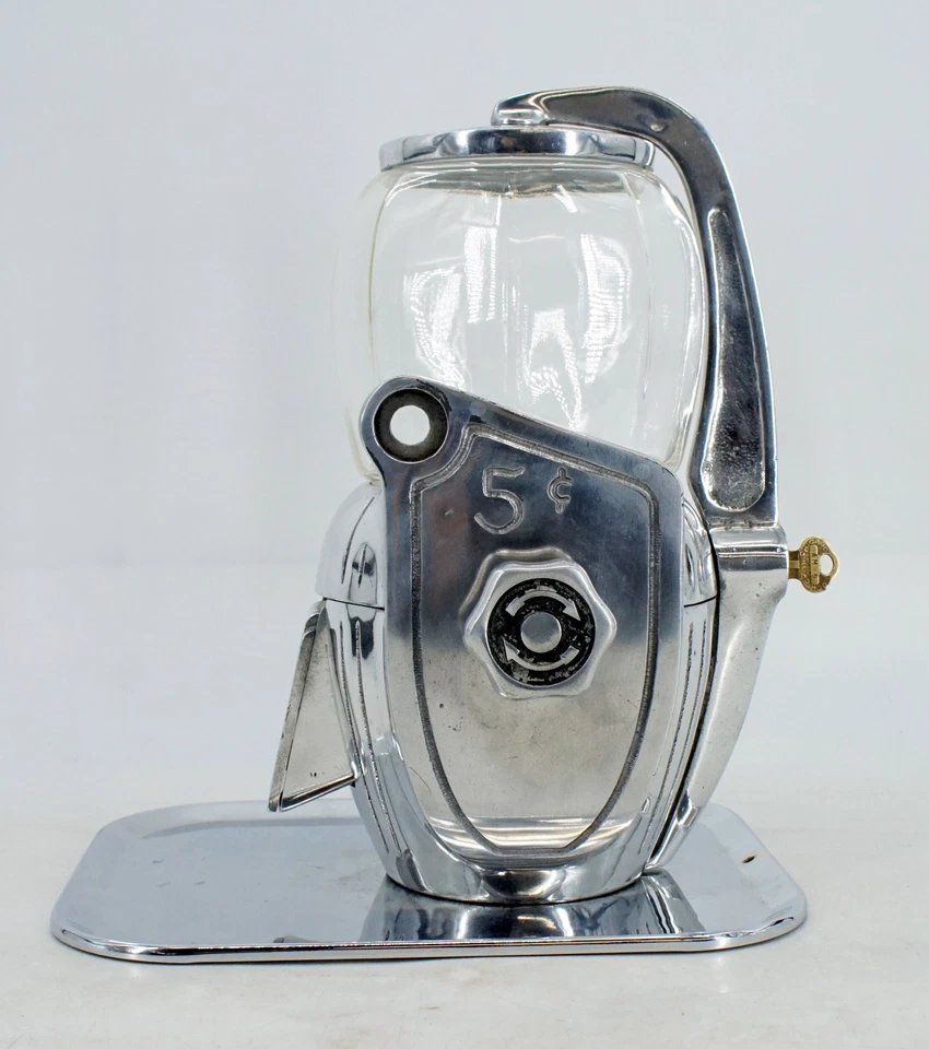 Vtg 1940s Atlas Mfg & Sales Corp. 5 Cent Peanut Gum Ball Vending Machine w Key - Image 4 of 4