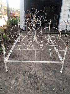 Shabby Chic Antique Cast Iron Double Bed Head Footboards Frame Ebay