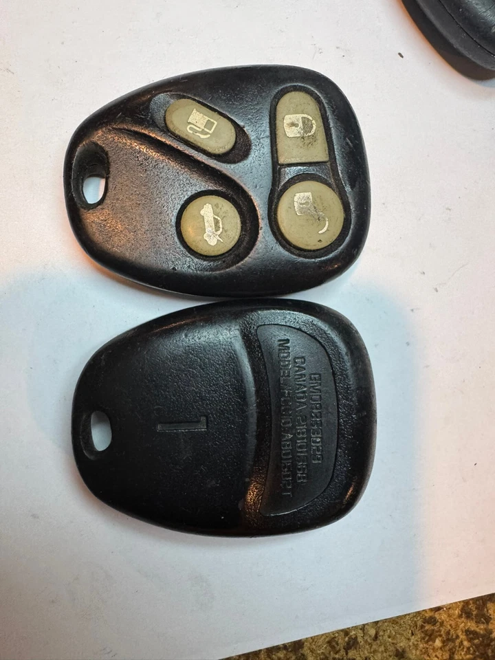 汽车无钥匙遥控器原始设备制造商凯迪拉克 DEVILLE 2000 ABO1502T 控制钥匙链 #2 — 第 4/4 张图片