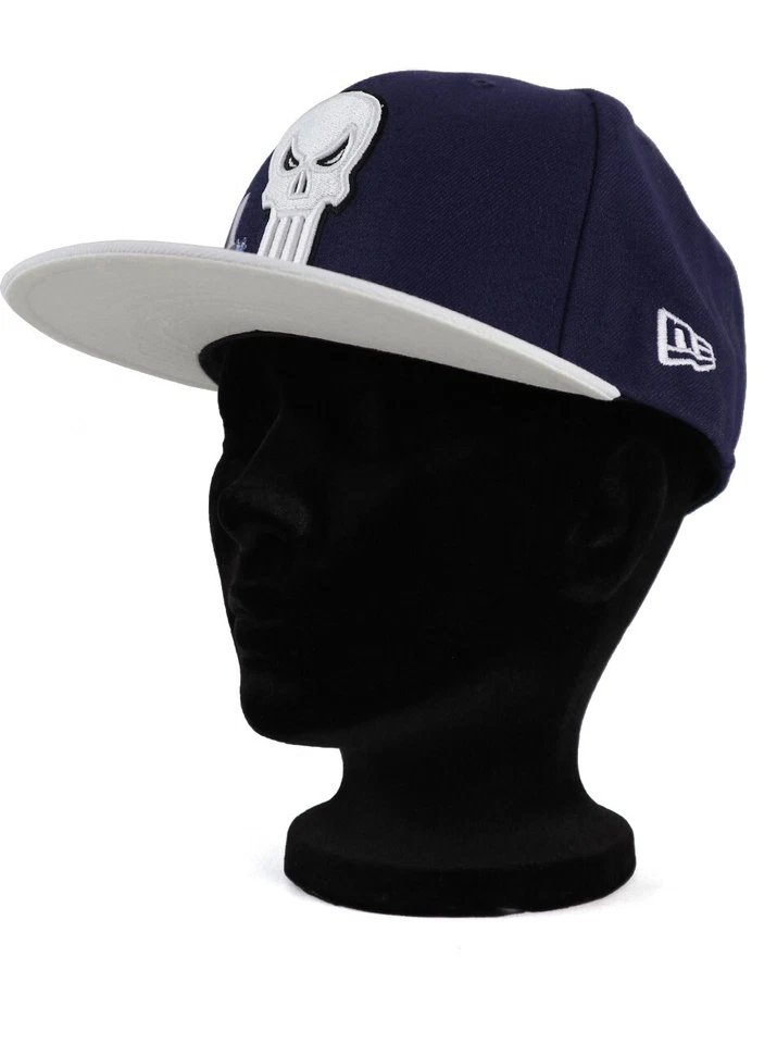 New Era Punisher 59fifty Custom Fitted Hat Size 7 3/8 Purple Marvel Comics NWT - Image 3 of 4