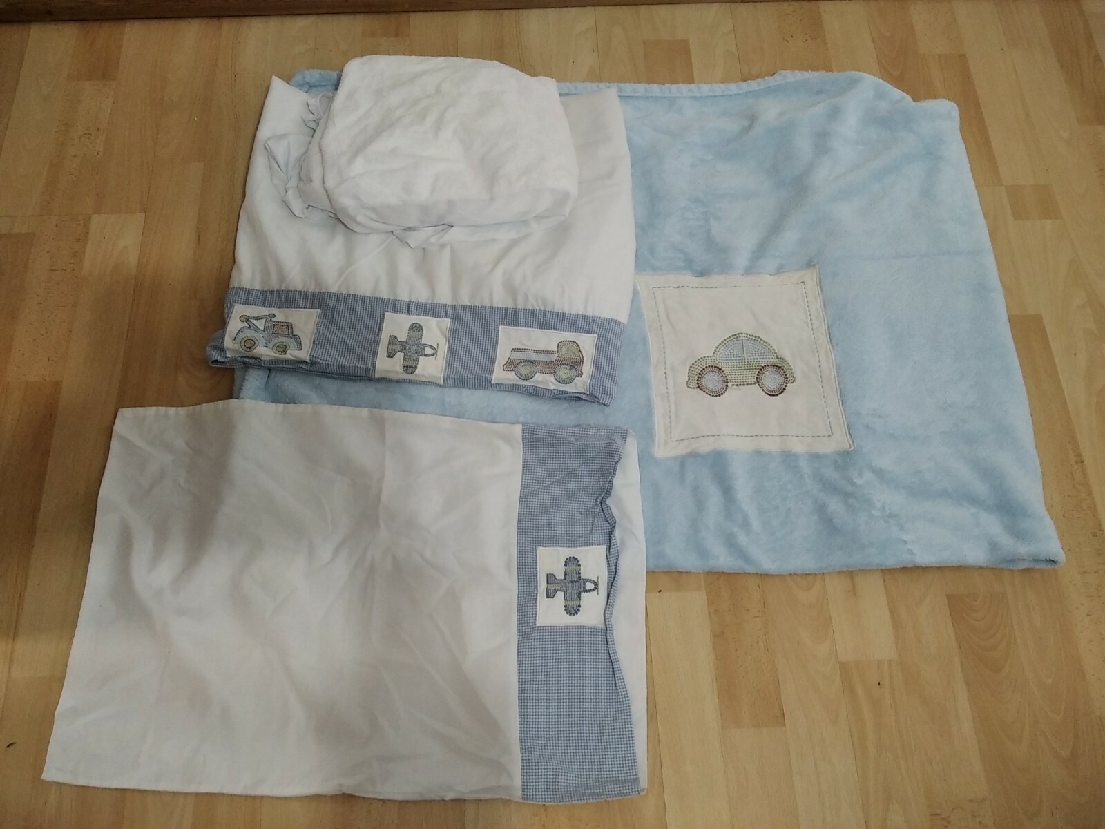Set letto per ragazzi in buone condizioni