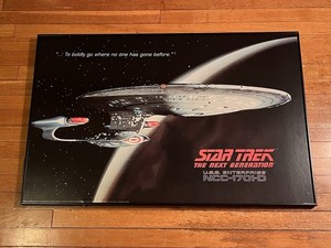 VINTAGE 1991 Star Trek TNG USS Enterprise NCC-1701-D Light Up Poster NO CORD