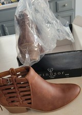 Windsor Primrose cognac size 5.5 shoes. Never worn