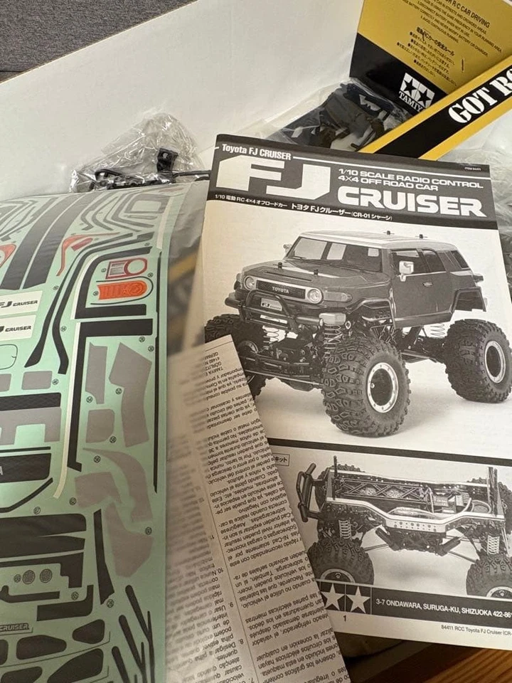 New Tamiya Toyota FJ Cruiser CR-01 RC car from Japan M - Image 3 of 4