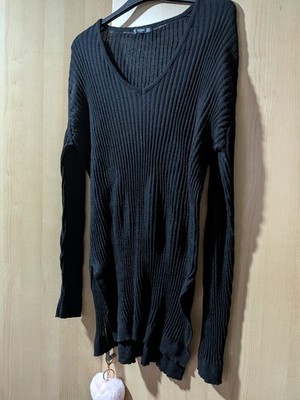 Mango schwarzer Ripppullover Gr. L tiefer Ausschnitt