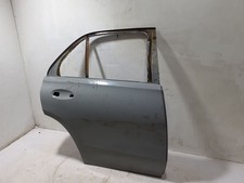 Mercedes-Benz GLE W167 2023 Rechts T&uuml;r hinten A1677308211 AUA216149