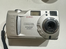 Minolta Konica DiMAGE E201 2.3MP Digital Camera - Silver