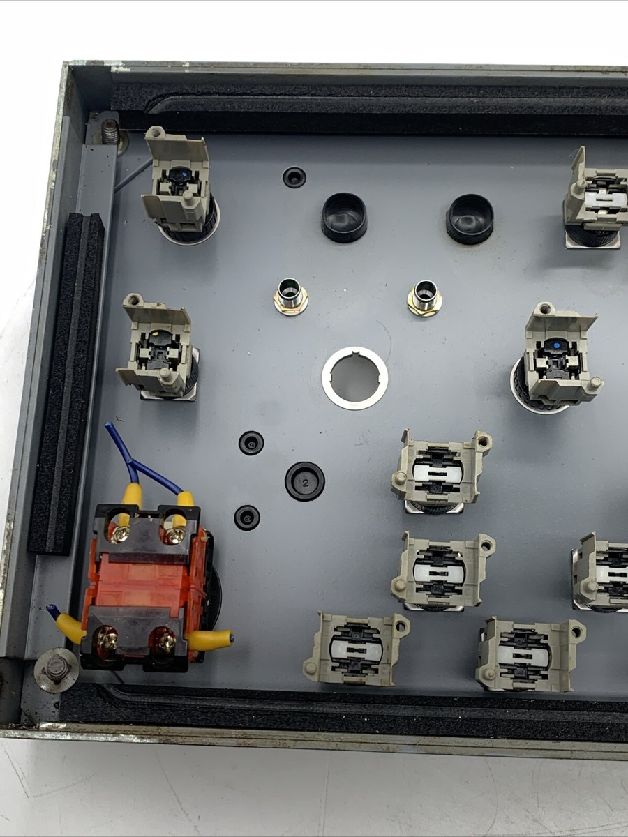 MITSUBISHI AH16PC-2020 Operator Panel MAZAK FUSION 640MT | eBay
