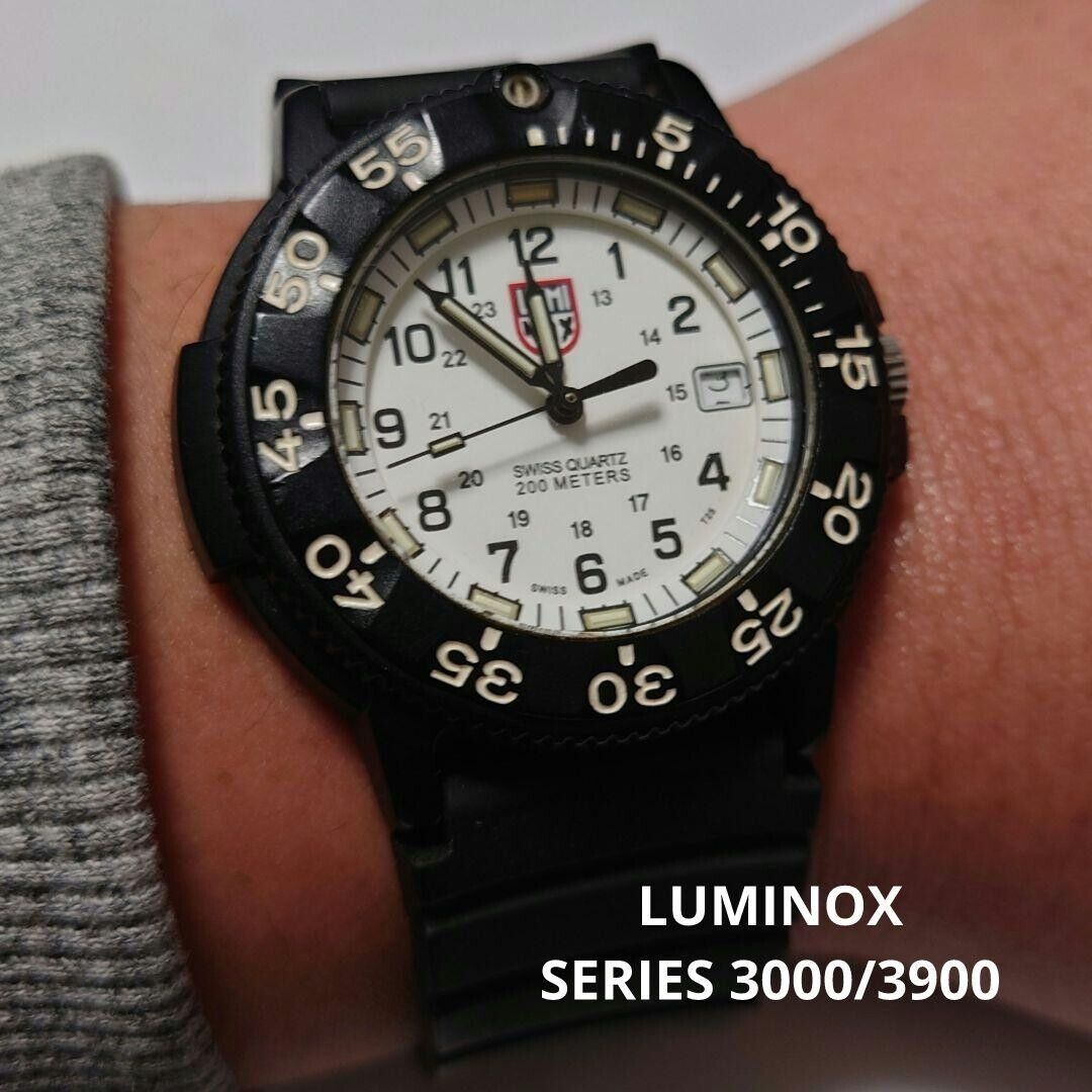 LUMINOX SERIES 3000/3900 V3 Men's used watch analog date LUMINOX SERIES 3000/3900 V3 Men's used watch analog date