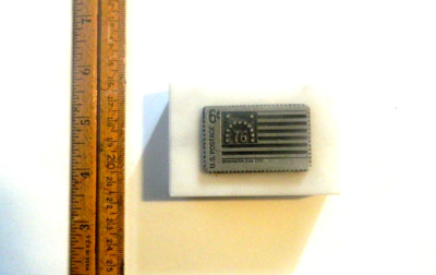 Vintage USA Paperweight Postage stamp 6 Cents Marble Bennington Flag. BB2