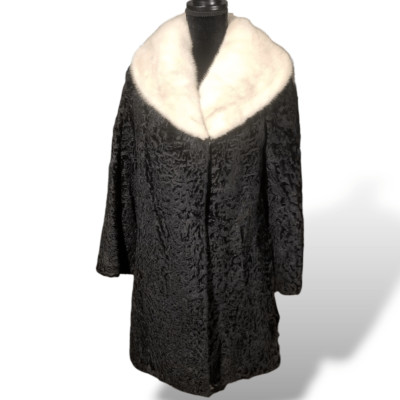 Kaufmanns Vintage Persian Lamb Stroller Coat with Mink Fur Collar 3/4 Sleeves SP