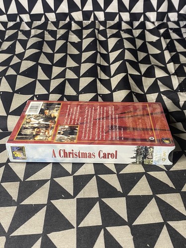 A Christmas Carol (VHS, 2001) George C. Scott Brand New Sealed Christmas - Picture 5 of 7