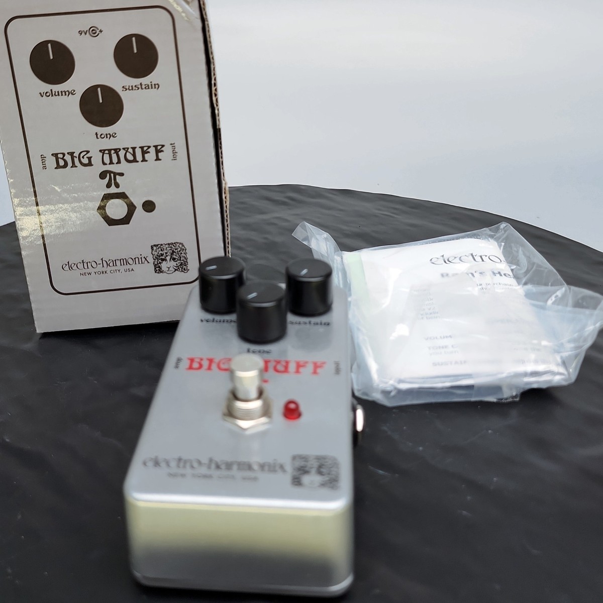 Electro-Harmonix EHX Ram's Head Big Muff Pi Distortion/Sustainer