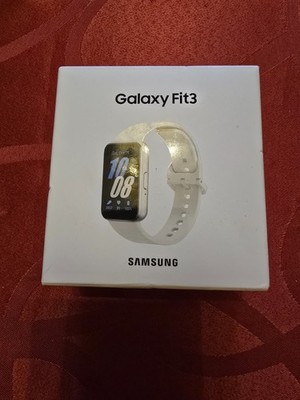 Samsung Galaxy Fit 3 Smartwatch Fitnesstracker - Silber/ Prism Crush White Weiß
