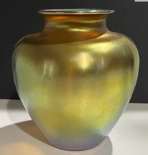 ART DECO STEUBEN gold Aurene Glass Vase
