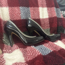 Nine West Women's Black Patent Leather Round Toe Court Stiletto Heels UK 8