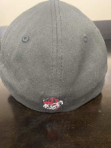 Georgia Bulldog UGA Ball Cap New Era M/L Black Embroidered EUC - Picture 3 of 6