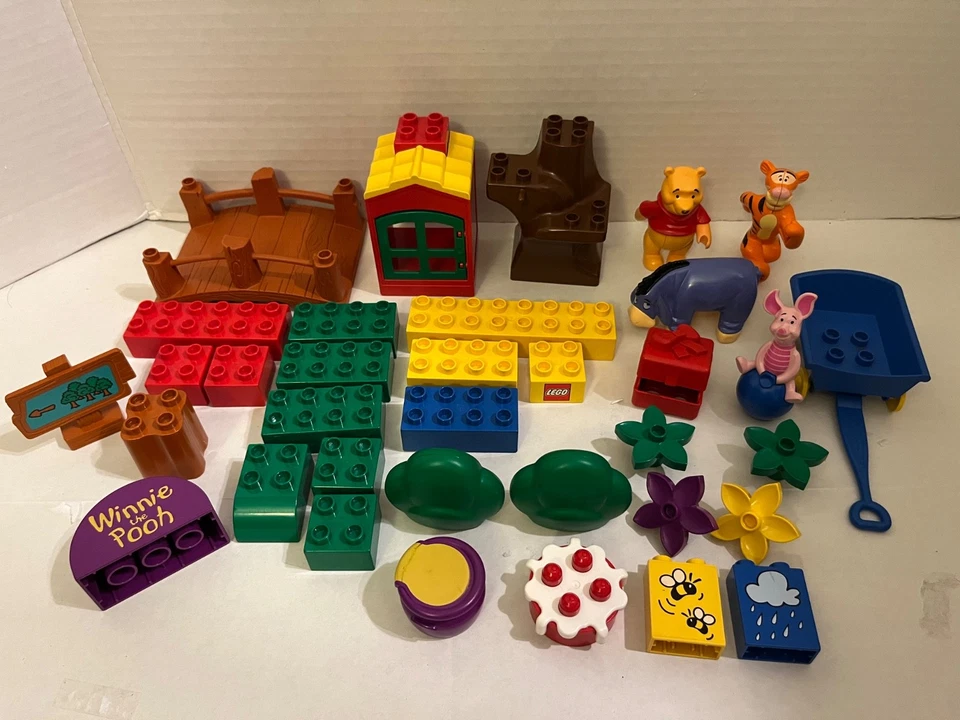 Lego Duplo 2987 WINNIE THE POOH Hundred Acre Wood Set~ Missing Bee Blanket Cloth - Image 2 of 4