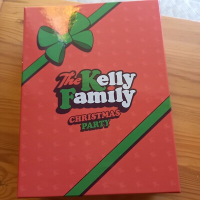 The Kelly Family Christmas Party Fanbox