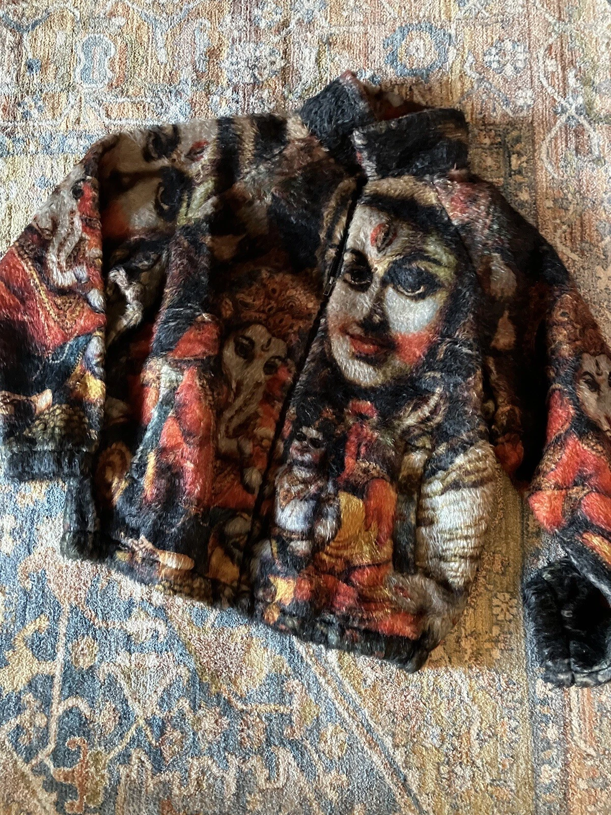 VESTE SUPREME GANESH FAUSSE FOURRURE FW19 TAILLE XL NEUVE AVEC ÉTIQUETTE