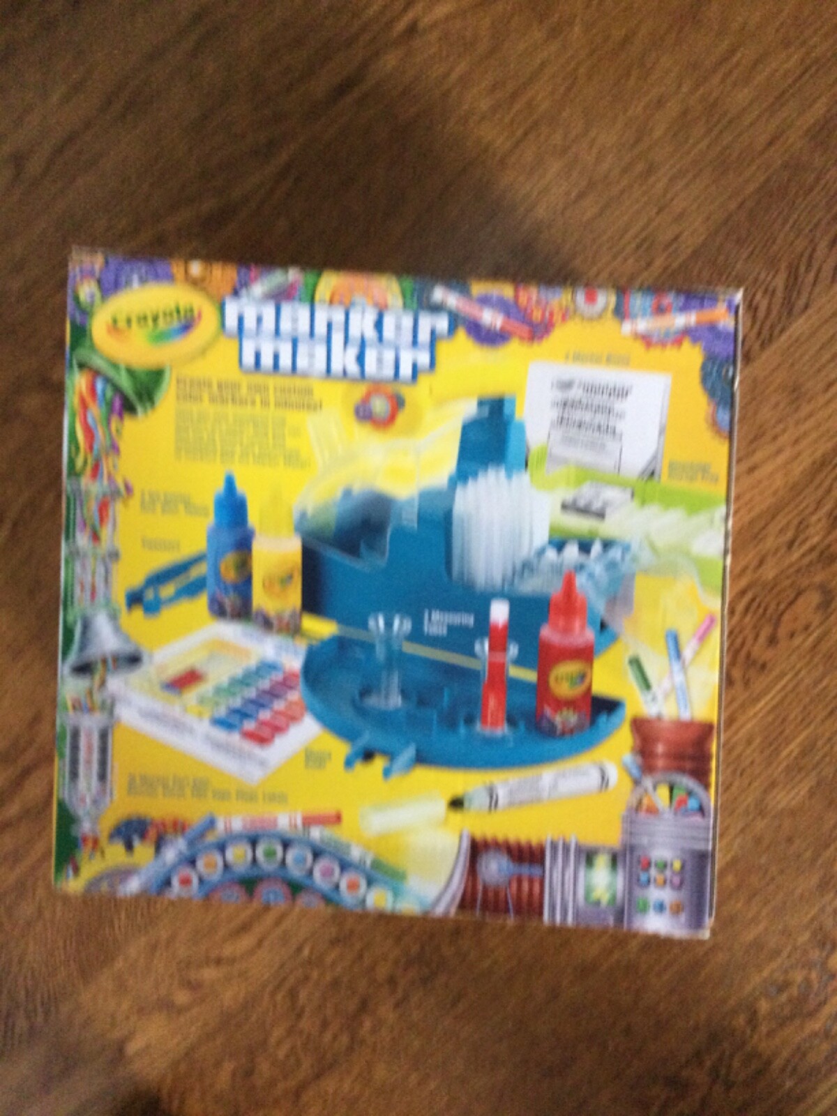 Crayola Marker Maker + Wacky Tips Craft Kit Ages 8+