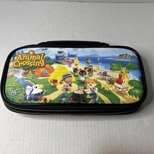 Nintendo Switch - Animal Crossing New Horizons - Deluxe Travel Case