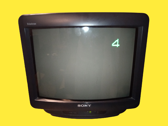 TELEVISOR RARO SONY TRINITRON KV-M1400E 14