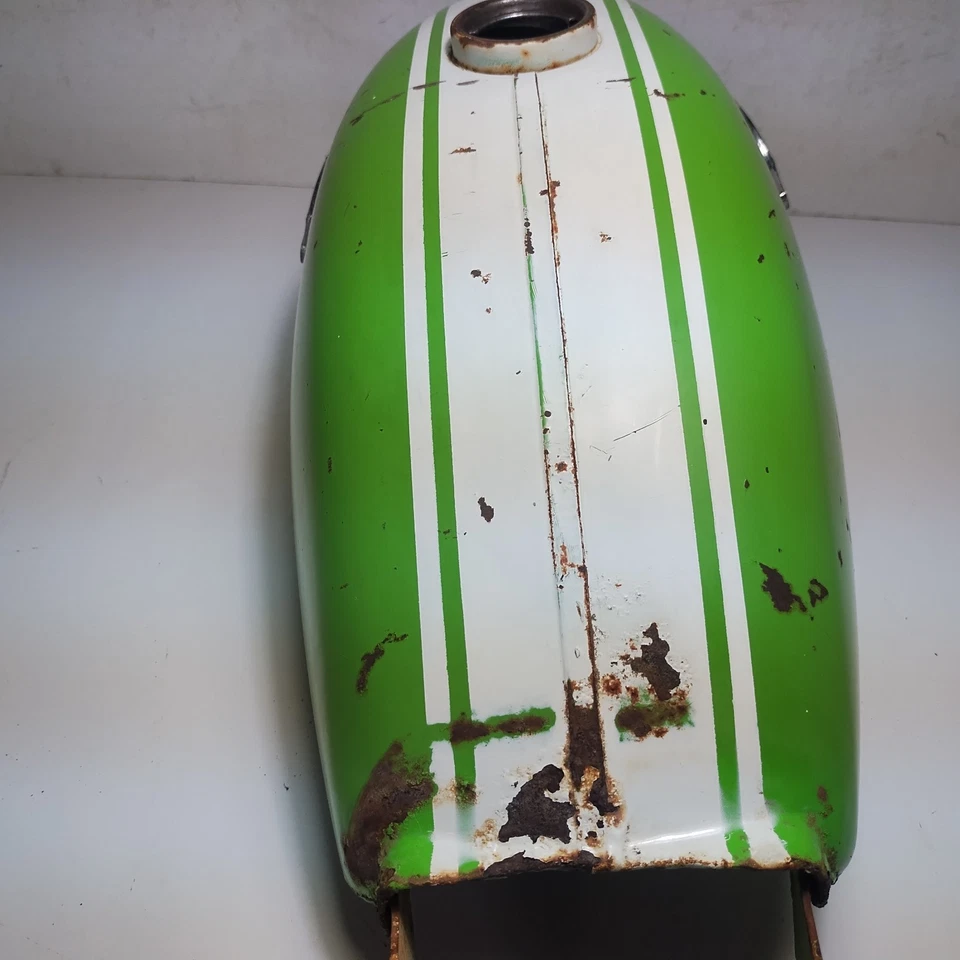 1970 Suzuki AC50 AC 50 Gas Fuel Tank - Imagem 3 de 4