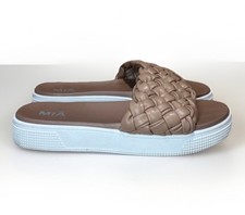 MIA girls size 5 Shoes Woven braided faux leather Slide platform Chunky Sandals