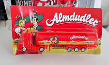 Almdudler Werbetruck Sammelmodell LKW mit Anh&auml;nger rot in Blisterverpackung