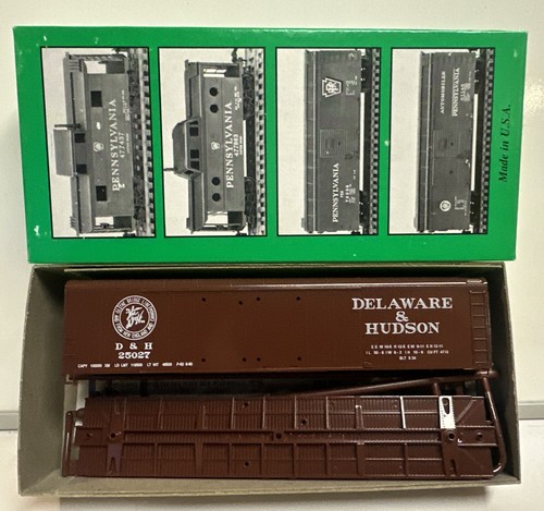 Kit de coche caja DD techo redondo Bowser escala HO Delaware & Hudson 50' #25027 | Condition: New