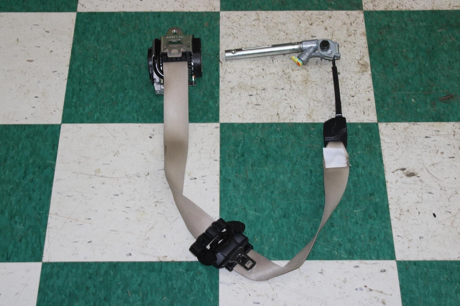 14-22 GHIBLI Tan Driver Side LF LH Left Front Seat Belt Assembly Factory OEM WTY
