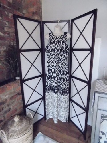 The Limited Large Batik Print Kordelzug Maxie Kleid Schwarz & Creme - Bild 2 von 11