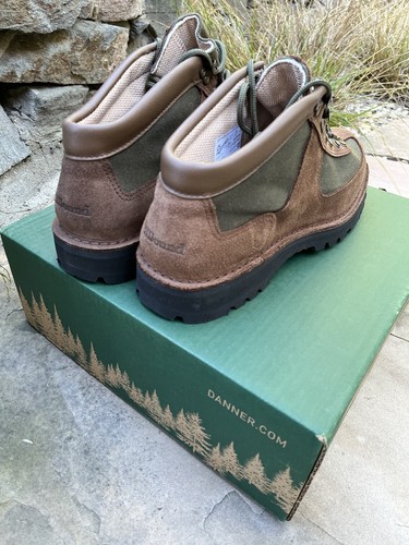 JJJJound x Danner Feather Light BNIB 
