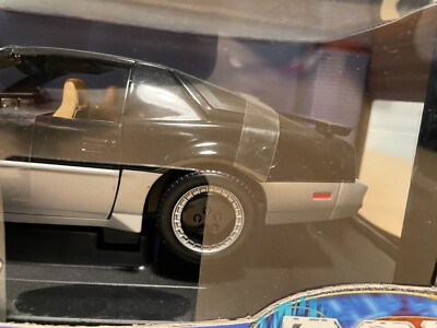 ナイトライダー　1/18 KARR Amazon | MATTEL 1/18 ナイトライダー K.A.R.R. 完成品