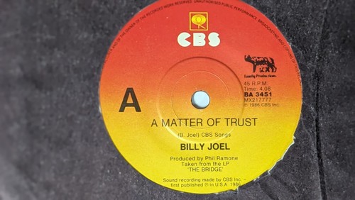 80's Vinyl Lot 5 x singles 7" 45rpm, Elton John, Men at work, The Knack, Billy J - Picture 7 of 9