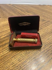 Antique Pat. Jan 13 1920 Gillette Gold Toned Safety Razor In Red/Black Case 