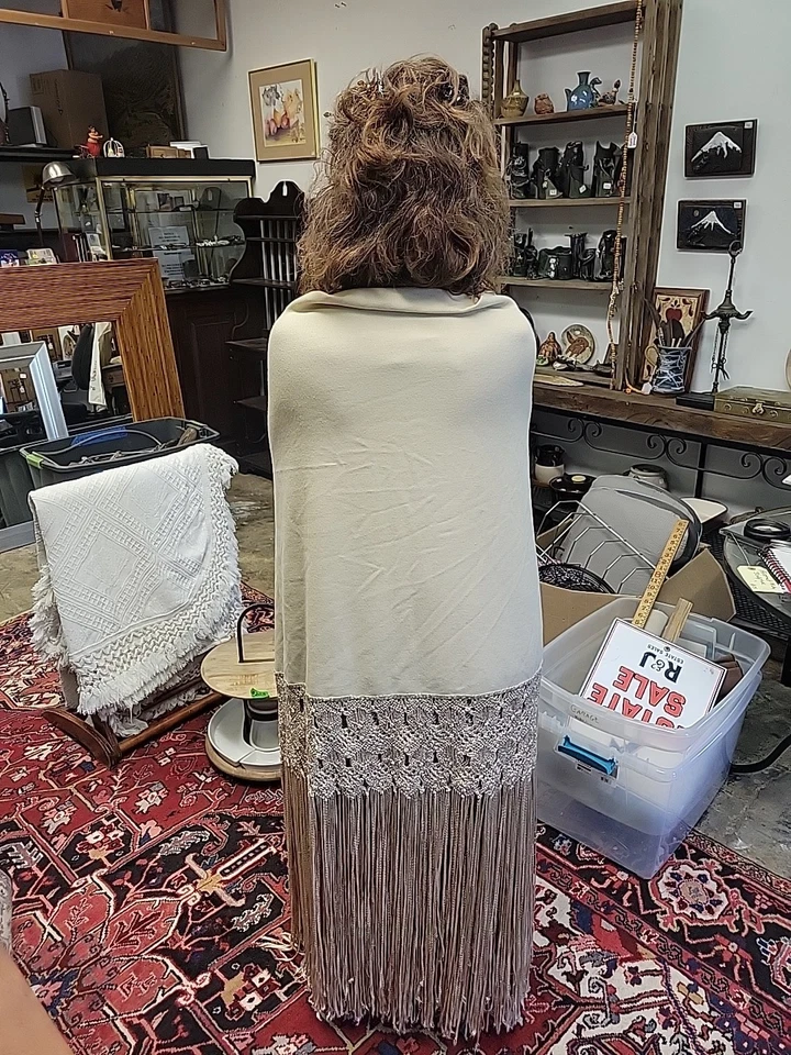 Винтажная испанская мантилья богемная шаль сплетенная длинная бахрома кремовый шарф для фортепиано - Изображение 2 из 4