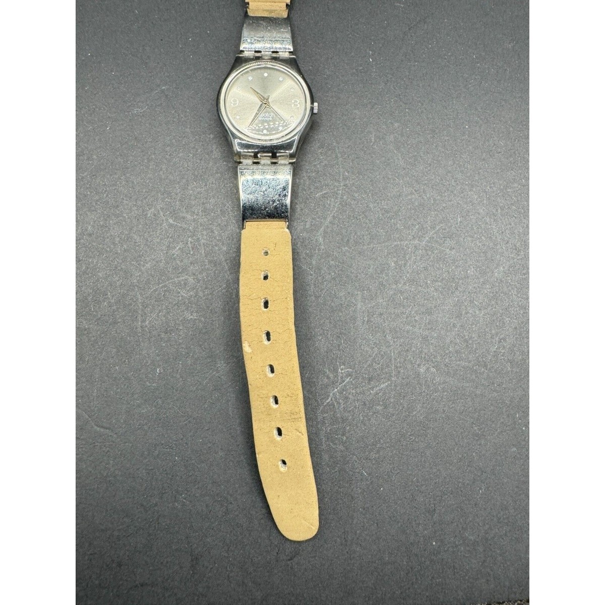 Swatch Watch - LM122 - URBAN LADY VINTAGE Swatch Watch LM122 Urban Lady 2002 Leather Khaki  main image 2