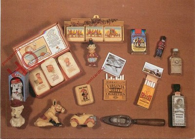 Postkarte__Museum der Kindheit, Edinburgh, Süßigkeiten, Seifen und Kindermedikamente