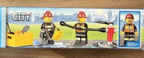 LEGO 60002 CITY: Fire Truck 100% Complete + Box EUC!!