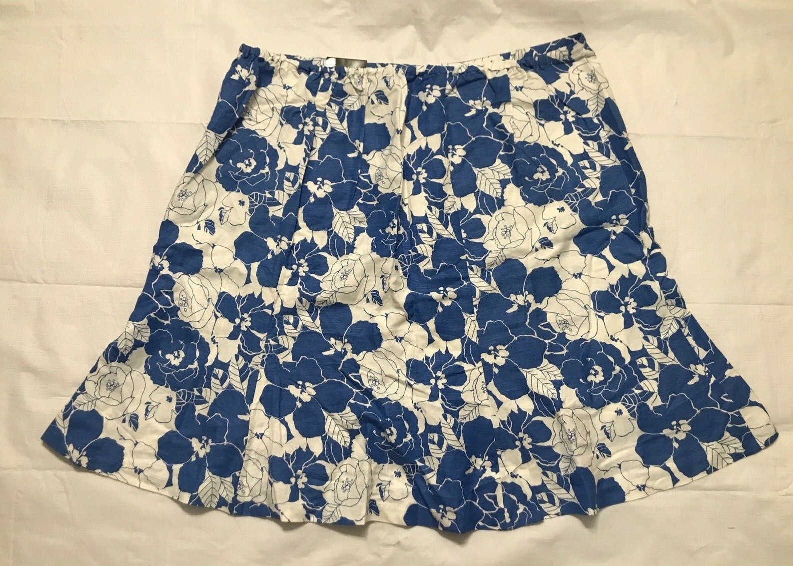 Picture 1 of 5