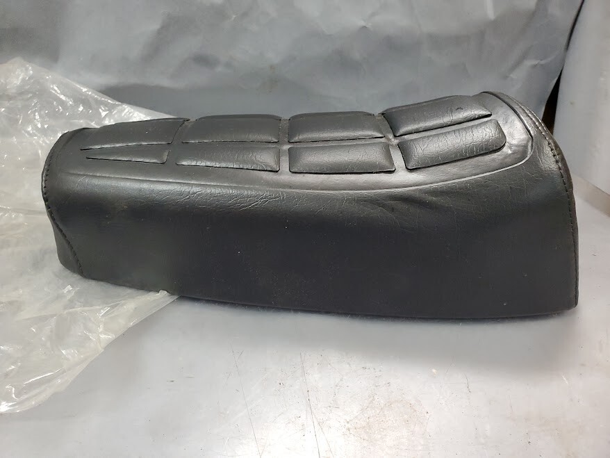 NOS NEW MOPED MINIBIKE SEAT " PERMACO 128 " FREE SPIRIT