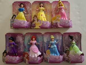 Disney Princess 7 Magic Clip Dolls Nib Tiana Cinderella Ariel Jasmine Belle Plus Ebay