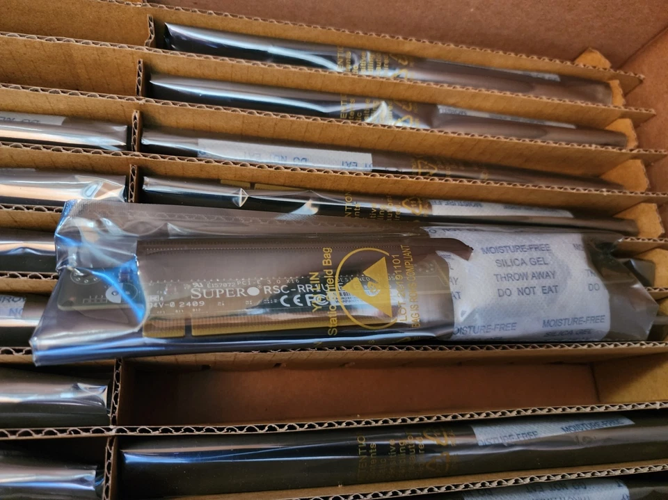 New Supermicro RSC-RR1U-E16 Riser Card 1U PCI-E to PCI-E (x16) - Image 4 of 4