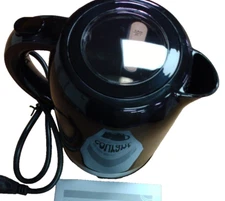 Courant 1.7L 360⁰ Cordless Electric Kettle, LED Light, Water level, 1000W, Black