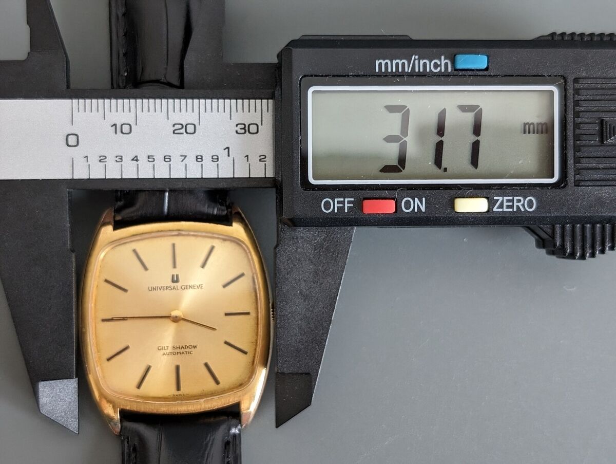 Universal Geneve Gilt Shadow Vintage Watch Automatic Square Universal Geneve Gilt Shadow Vintage Watch Automatic Square
