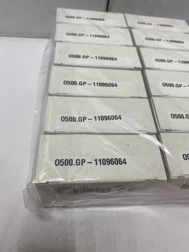 Baumer O500.GP-11096064 Diffuse sensors with background suppression - Picture 2 of 3