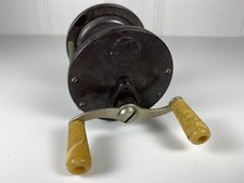 VINTAGE PENN REEL No.77 BAITCASTER FISHING REEL MADE IN USA